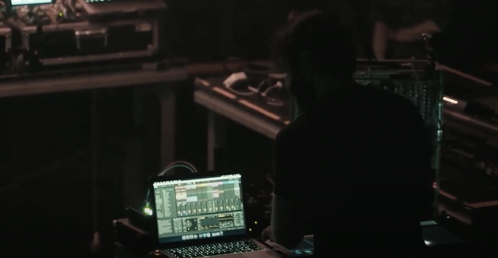 Ekran Resmi 2021-12-13 23.24.52